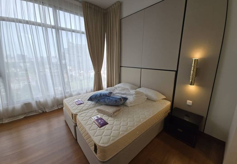 Pavilion Embassy Residence