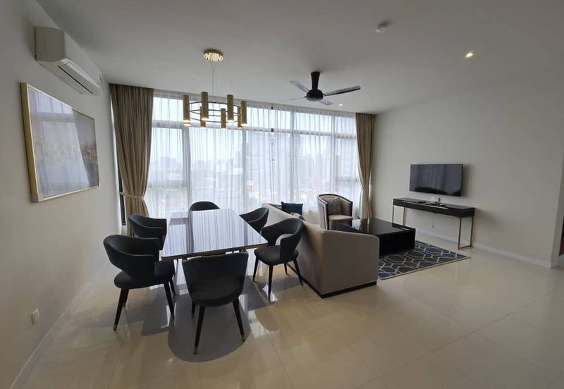 Pavilion Embassy Residence