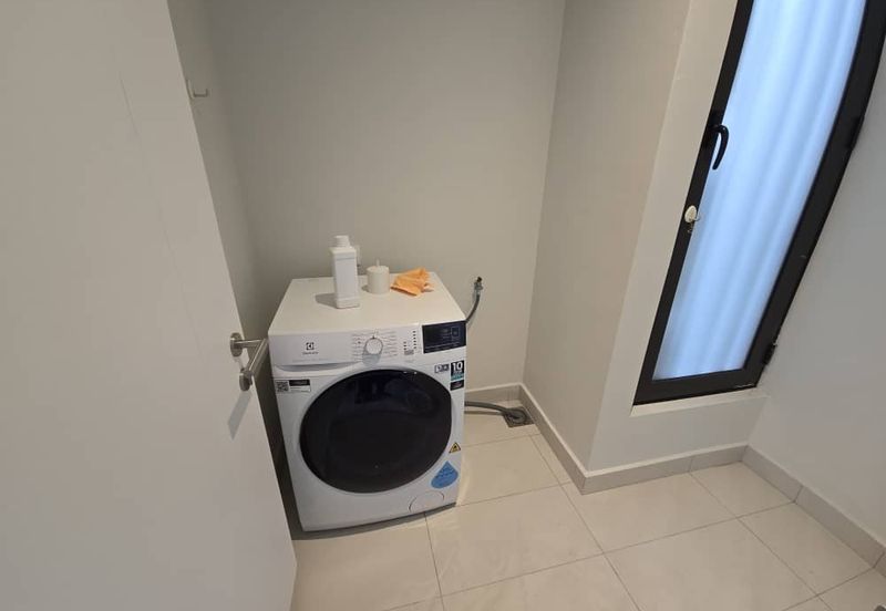 Pavilion Embassy Residence