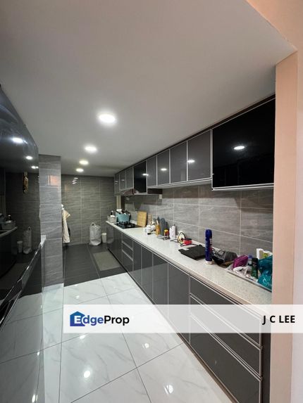 Venice Hill Condo @ Taman Puteri, Batu 9, Cheras - Fully Renovated Corner unit, Selangor, Batu 9th Cheras