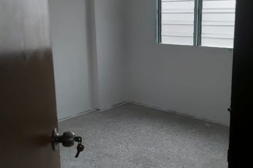 Damai Apartment, Taman Sri Subang