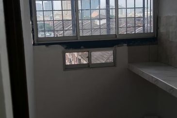 Damai Apartment, Taman Sri Subang