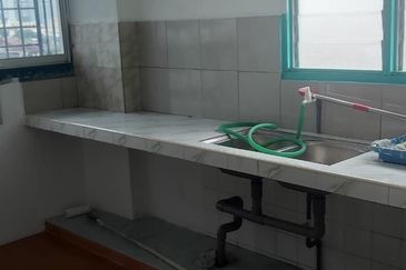 Damai Apartment, Taman Sri Subang