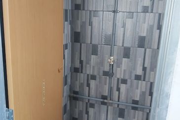 Damai Apartment, Taman Sri Subang