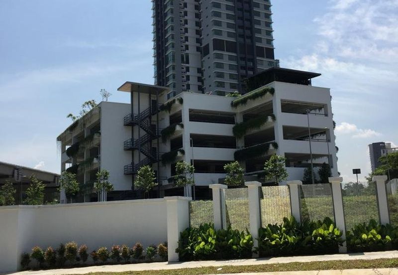 Infiniti 3 Residences