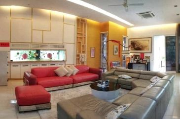 Perdana Lakeview East