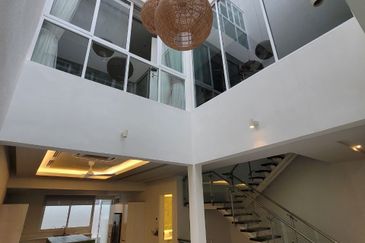 East Residence @ KLGCC