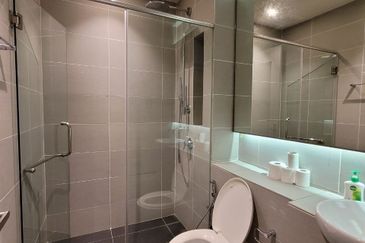 East Residence @ KLGCC