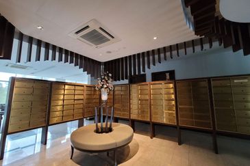 East Residence @ KLGCC