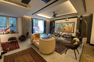 East Residence @ KLGCC