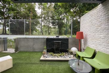 East Residence @ KLGCC