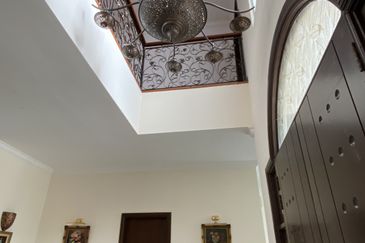 Perdana Lakeview East