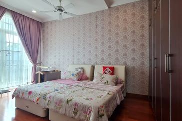 Perdana Lakeview East