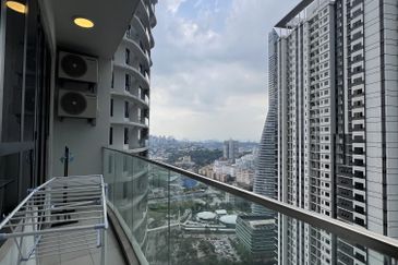 KL Gateway Premium Residence