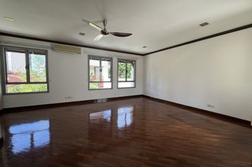 Sri Bukit Persekutuan