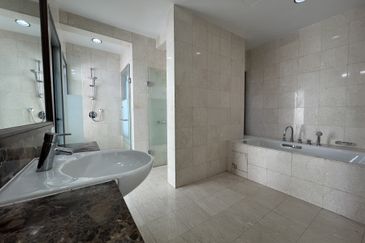 Sri Bukit Persekutuan