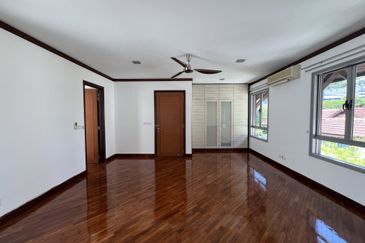 Sri Bukit Persekutuan