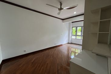 Sri Bukit Persekutuan