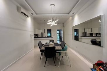 Isle of Kamares, Setia Eco Glades