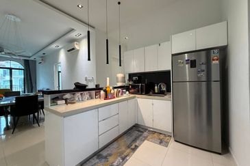 Isle of Kamares, Setia Eco Glades