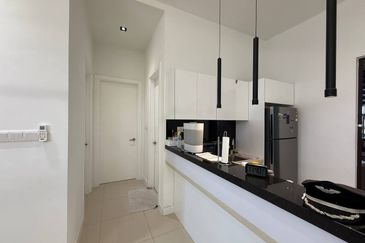 Isle of Kamares, Setia Eco Glades