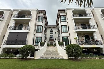 Isle of Kamares, Setia Eco Glades