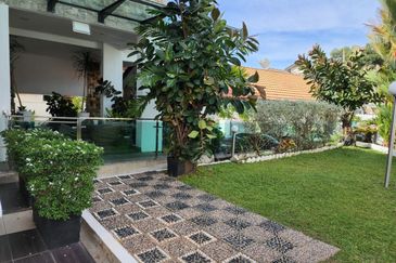 Desa Pinggiran Putra