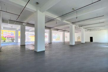 Taipan Business Centre, USJ 10