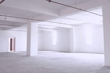 Taipan Business Centre, USJ 10