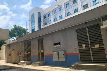 Taipan Business Centre, USJ 10