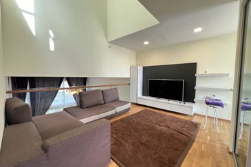 Symphony Hills Schumann