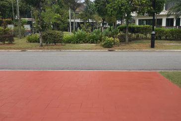 Charms of Nusantara, Setia Eco Glades