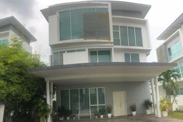 Jacaranda Garden Residence