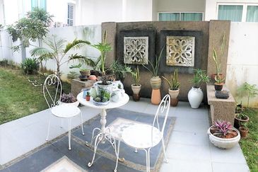 Jacaranda Garden Residence