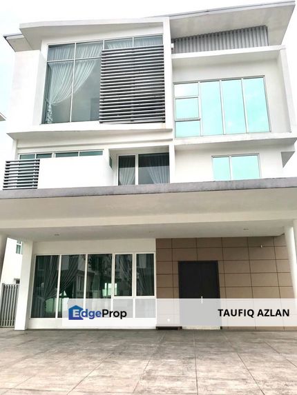 Basic Furnished Bungalow Jacaranda Cyberjaya, Selangor, Cyberjaya