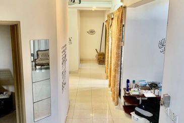 BANDAR ENSTEK (JENTAYU)