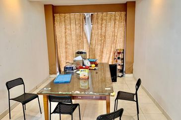 BANDAR ENSTEK (JENTAYU)