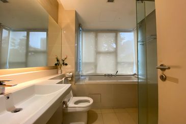 Suasana Bukit Ceylon