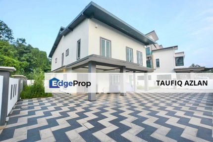 BUNGALOW 2 Storey Desa Meringin Kajang, Selangor, Kajang