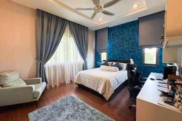 Perdana Lakeview East