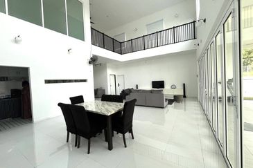 Desa Pinggiran Putra