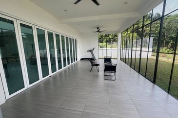 Desa Pinggiran Putra