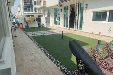 Jacaranda Garden Residence