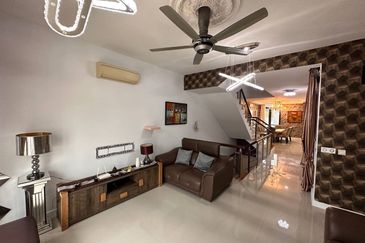 Mozart, Symphony Hills