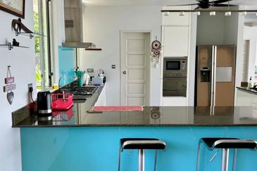 KAWASAN PANTAI CENANG