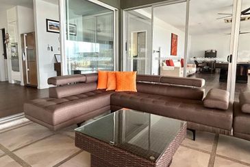 KAWASAN PANTAI CENANG