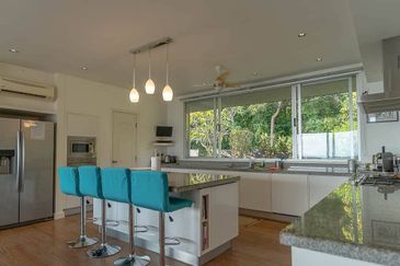 KAWASAN PANTAI CENANG