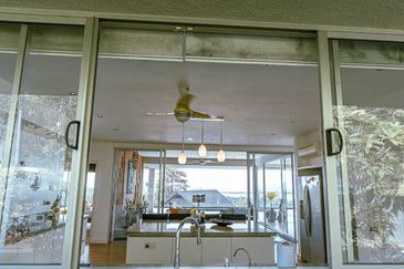 KAWASAN PANTAI CENANG