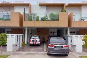 Casa Bluebell @ Cybersouth