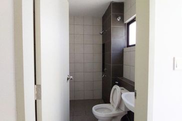 Setia Warisan Tropika